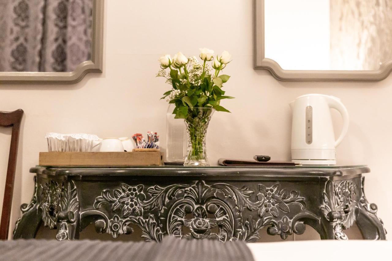 Aaron Court B&B Dublin Ngoại thất bức ảnh