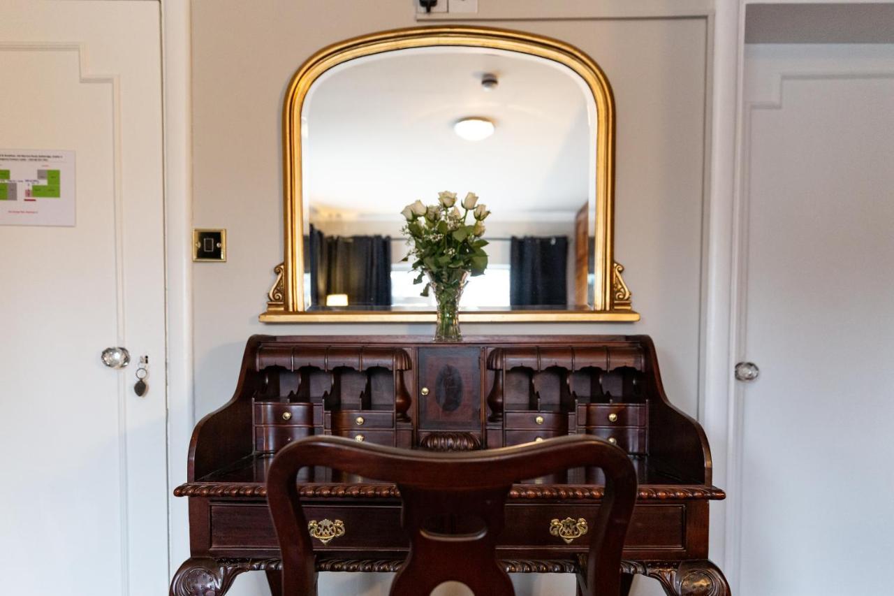 Aaron Court B&B Dublin Ngoại thất bức ảnh