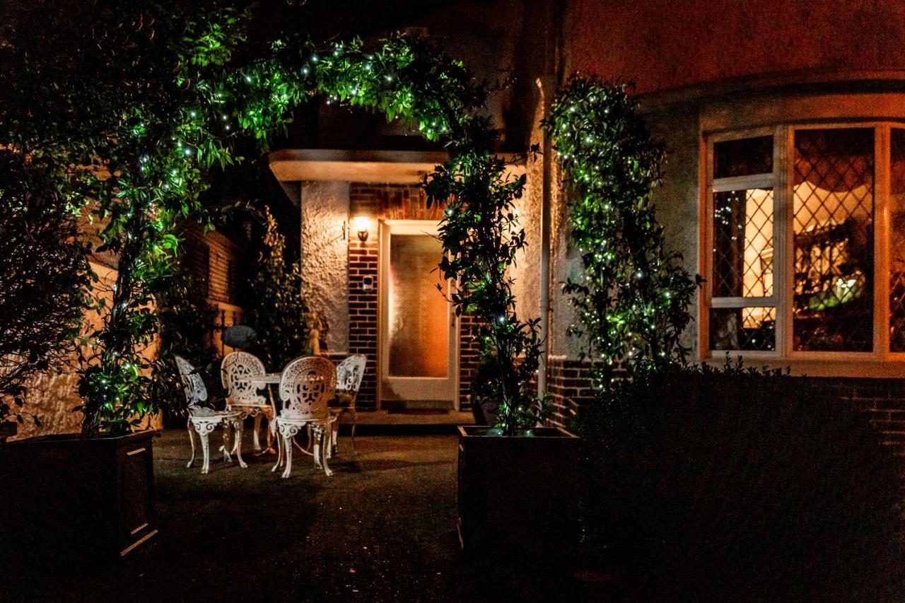 Aaron Court B&B Dublin Ngoại thất bức ảnh