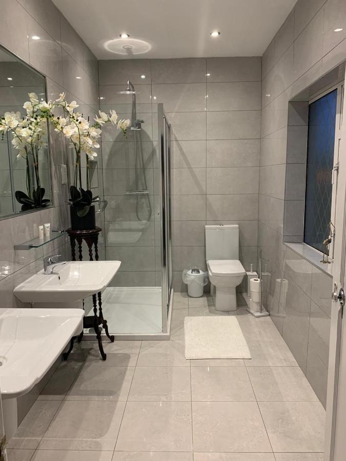 Aaron Court B&B Dublin Ngoại thất bức ảnh